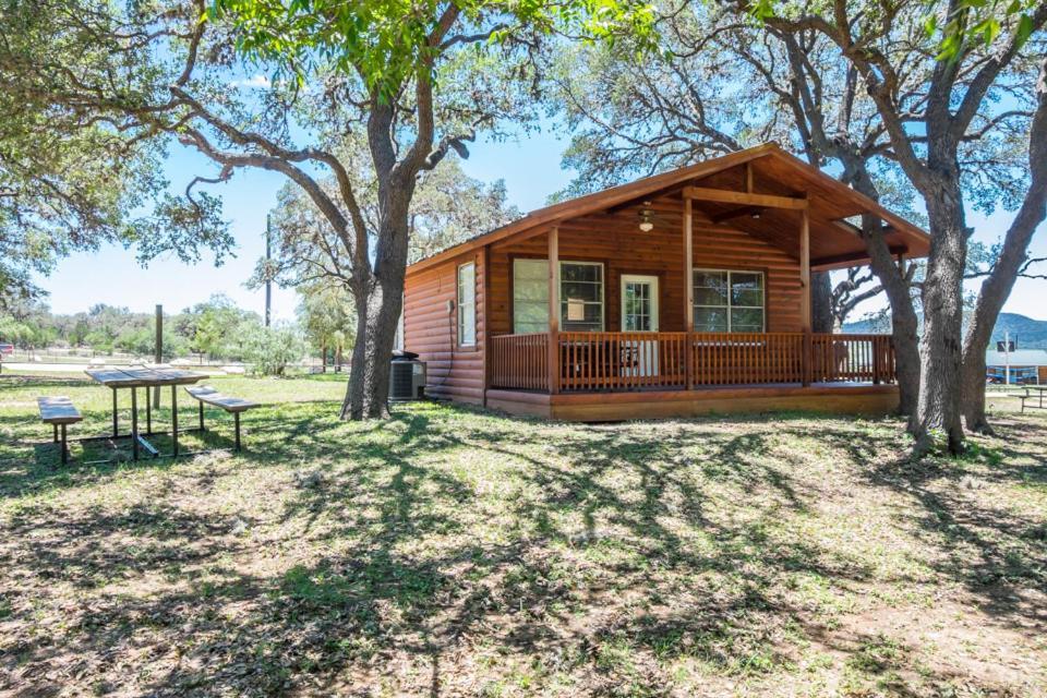 River Bluff * Rio Frio